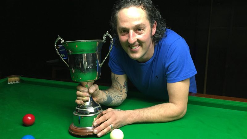 Burrows beats Jobling to win Phyllis Bell Trophy
