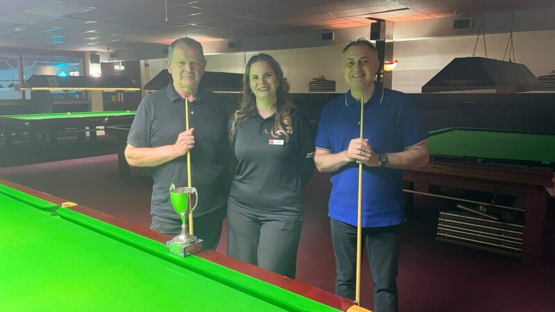 Keith Holgate wins the Seniors Championship
